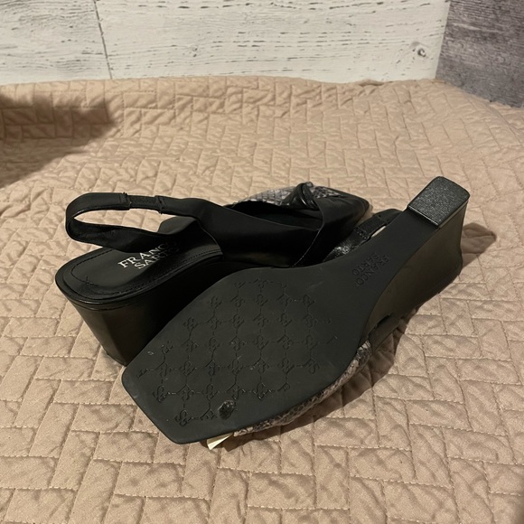 Franco Sarto Kitten Wedges - Picture 4 of 5